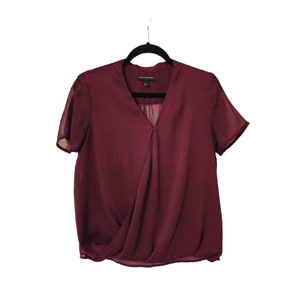 Banana Republic drapey v-neck short sleeve sheer top size petite small